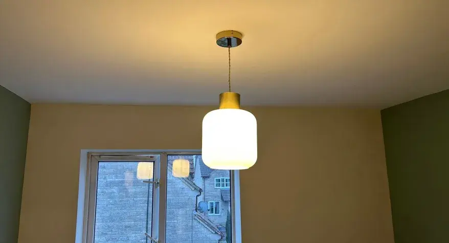 Electrician in Bradley Stoke: why choose a local electrician